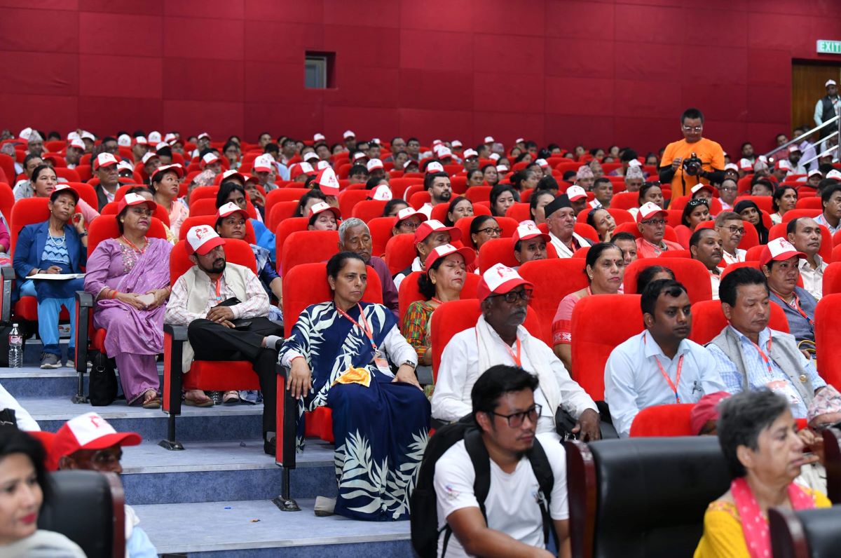 लुम्बिनी एमालेमा प्रदेश अध्यक्षका लागि मतदान हुँदै